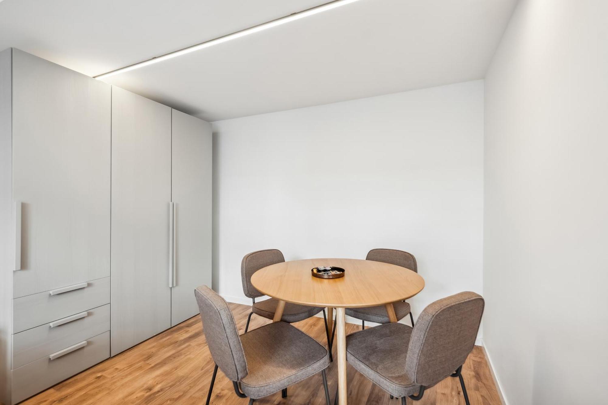 Limehome Basel Muenzgasse Δωμάτιο φωτογραφία