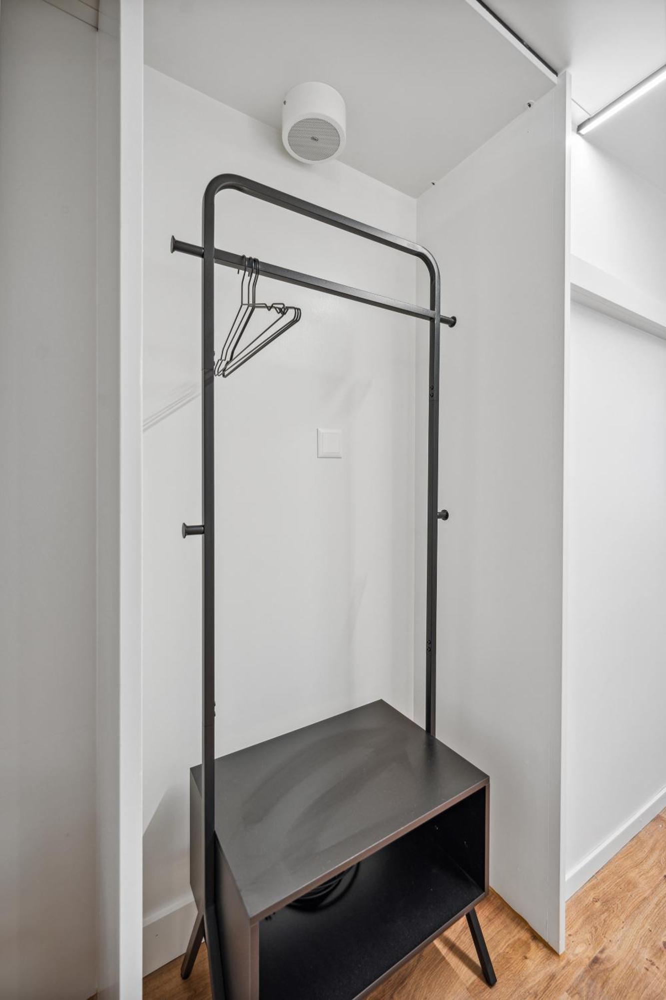 Limehome Basel Muenzgasse Δωμάτιο φωτογραφία